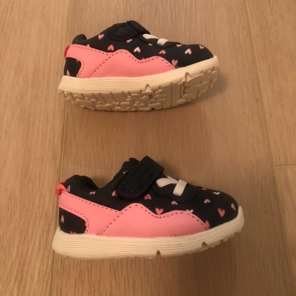 NWOT Carter’s sneakers - Picture 5 of 6